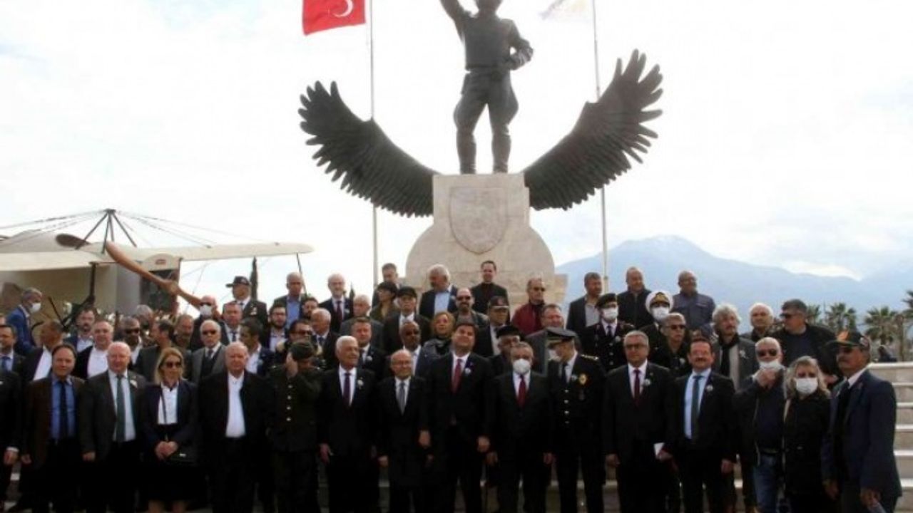 Tayyareci Fethi Bey Fethiye'de Anıldı