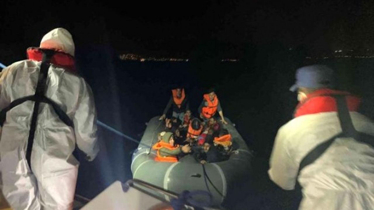 Bodrum Açıklarında 11 Düzensiz Göçmen Yakalandı, 18 Düzensiz Göçmen Kurtarıldı