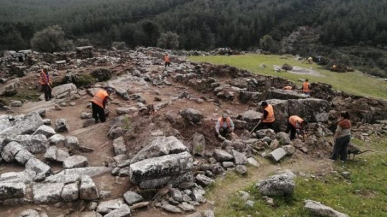 Milas'daki Sinuri Antik Kentinde 87 Yıl Aranın Ardından Kazı Çalışması Başladı