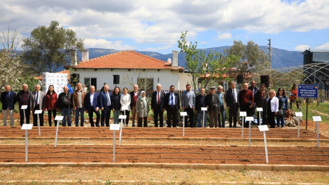 Muğla Büyükşehir, Köy Enstitülerinin 82. Kuruluş Yıl Dönümünü Kutladı