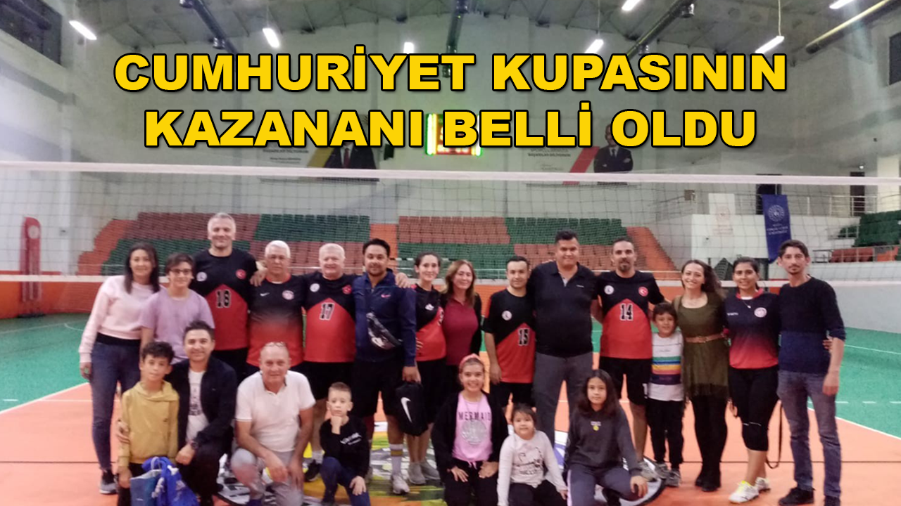 Köyceğiz'deki Turnuvada Cumhuriyet Kupasını Atatürk Ortaokulu Kazandı
