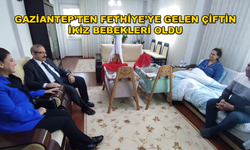 DEPREME GAZİANTEP'TE YAKALANAN ÇİFTİN İKİZ BEBEKLERİ FETHİYE'DE DÜNYAYA GELDİ