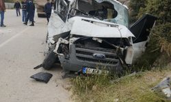 BODRUM'DA KAZA YAPAN GENÇ SÜRÜCÜ KURTARILAMADI