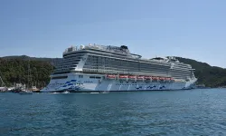 Aroya 2 bin 684 yolcusu ile Marmaris’e demir attı!