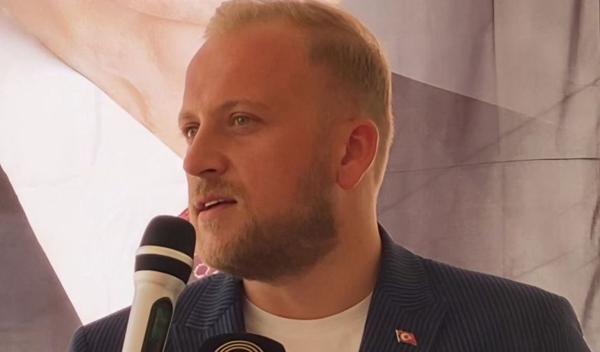 MHP Muğla İl Başkanı Demirel'den Anahtar Parti il Başkanına: ''Rozet koleksiyoncusunun gereksiz elemanı''
